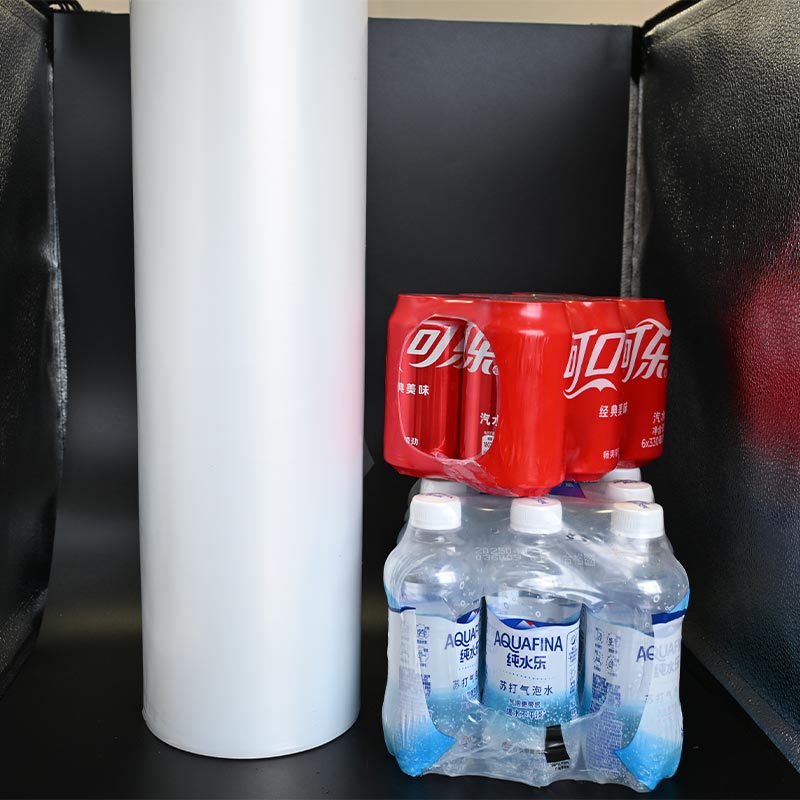 Welke voordelen heeft de Water Packaging PE-krimpfolie ten opzichte van de reguliere stijl?